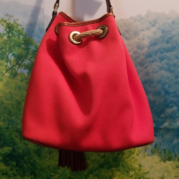 Michael Kors 🎈LIKE NEW🎈 Bucket Bag Red & Brown - Picture 7 of 8
